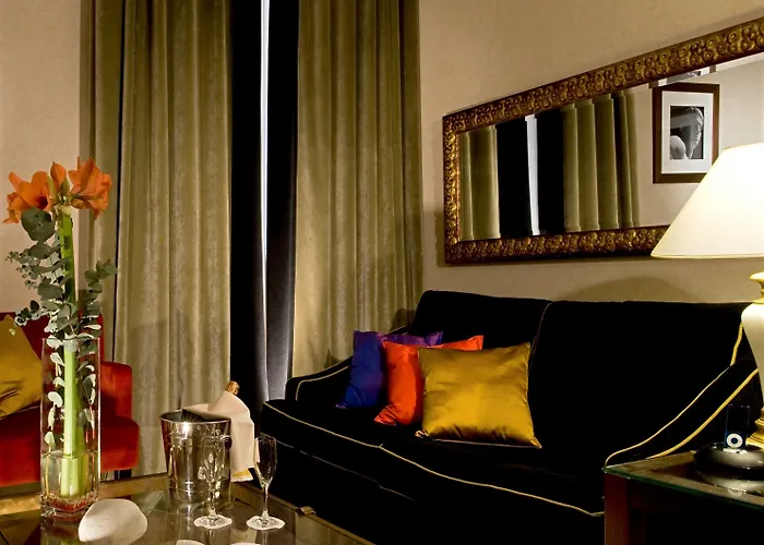 Dei Mellini Hotel 4*