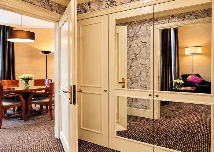 Otel Dei Mellini 4*